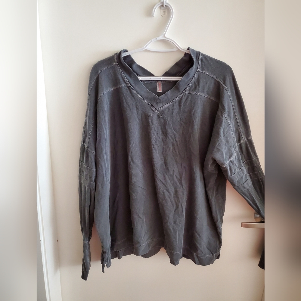 Free People All Star Layer Tee CharcaoGray V-Neck Long Sleeve Top